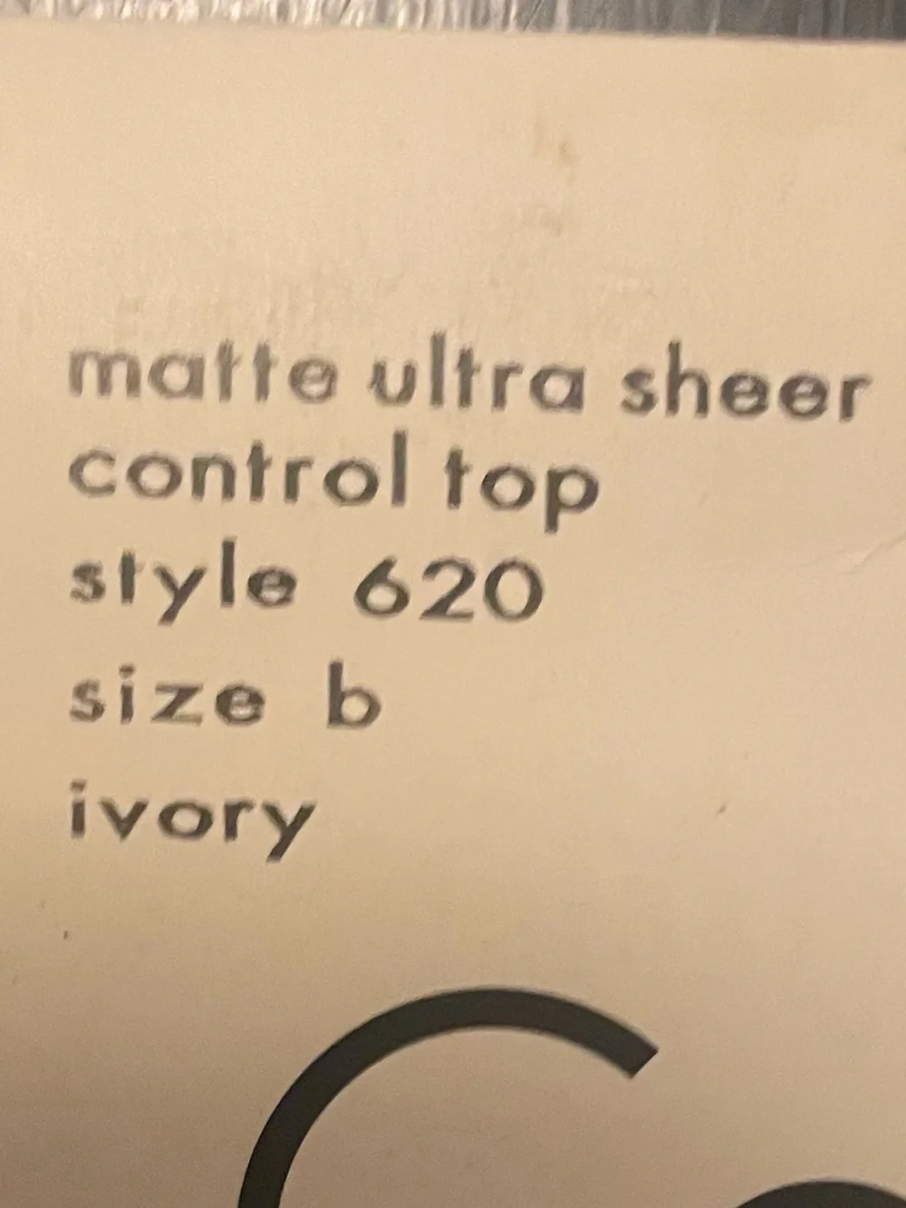 Calvin Klein Matte Ultra Sheer Control Top Hosiery Ivory size B style 620 nylons
